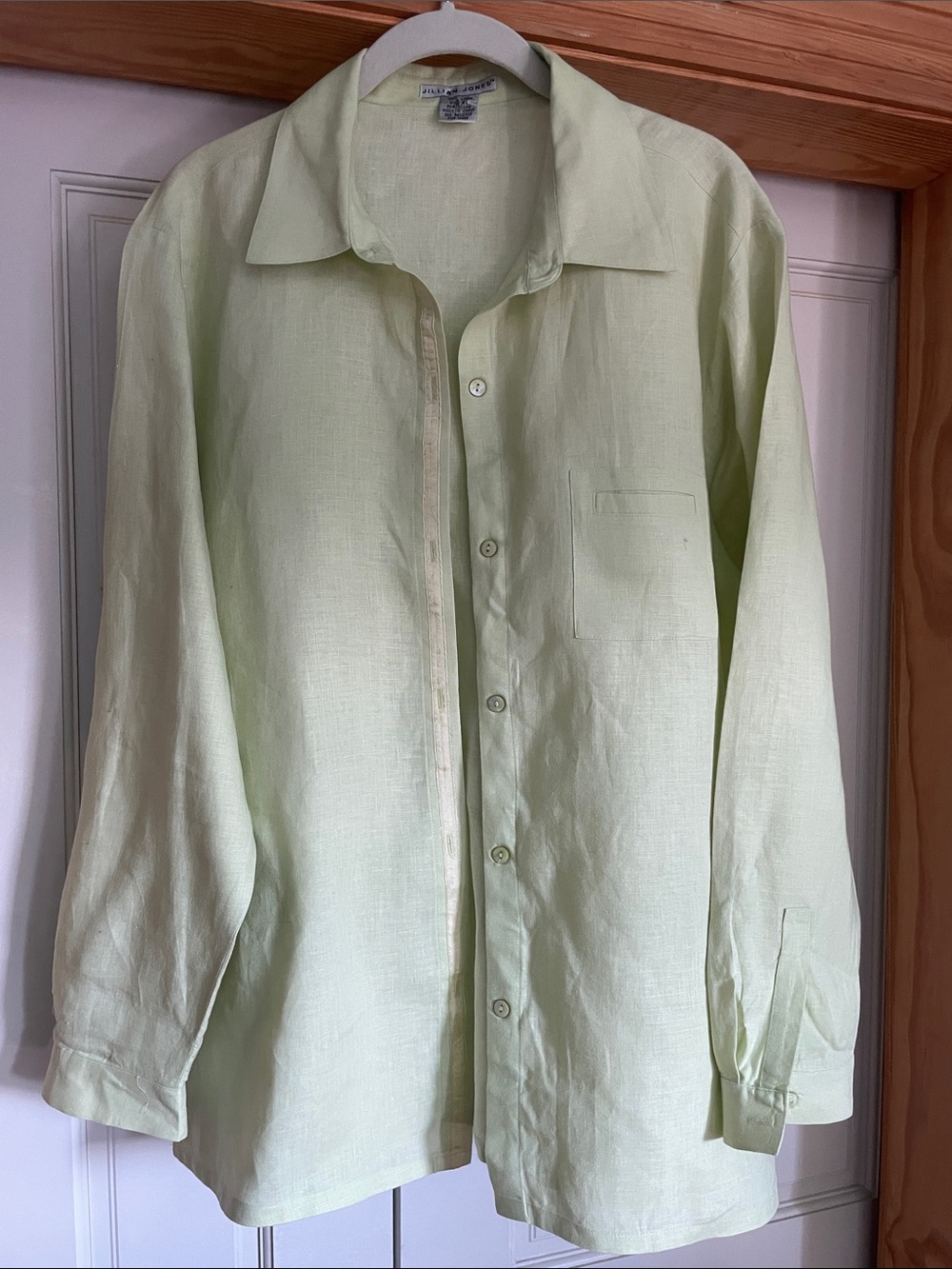 Jillian Jones Classic Linen Button-Down Shirt in Pale Green - Women Size XL